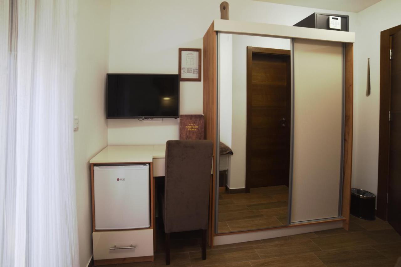 "Mini Hotel Vienna" Apartments Vrnjacka Banja Luaran gambar